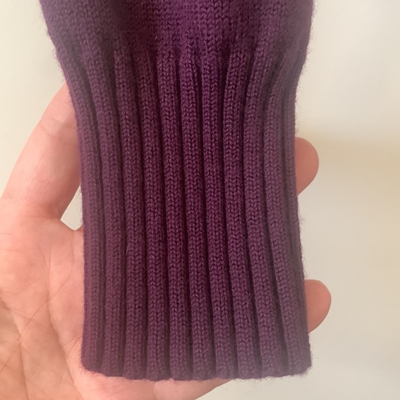 Bernis Burgundy Vintage Cardigan with fur and pearl beaded collar, Sz 11 (M) - Picture 7 of 10